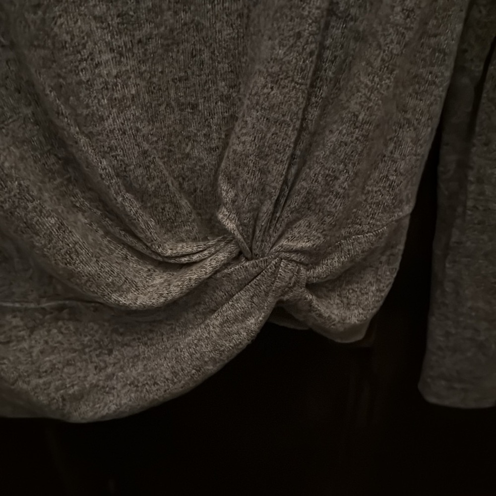 Women’s A New Day super soft knot-detail sweater size small - Picture 3 of 3
